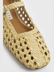 Yeida butter ballerinas