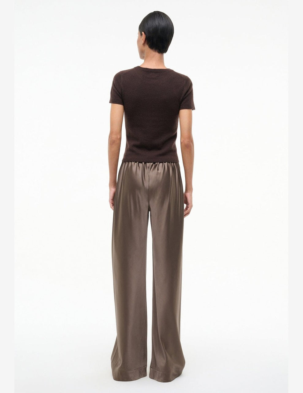 5-STROLL_SILK_PANT_TRUFFLE_retouch_waterspots_2185_web_edit.jpg