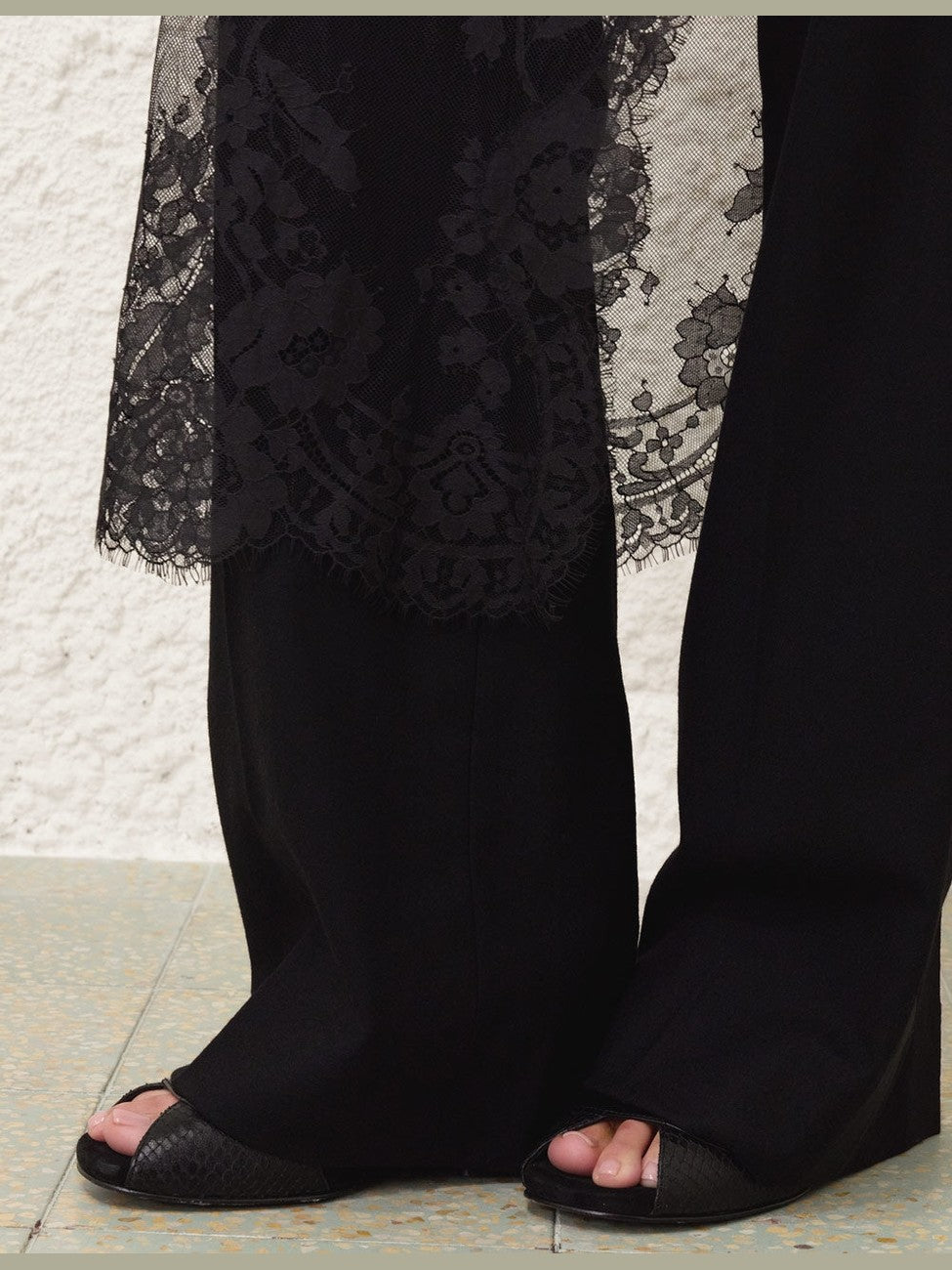 Valiant lace wrap pant