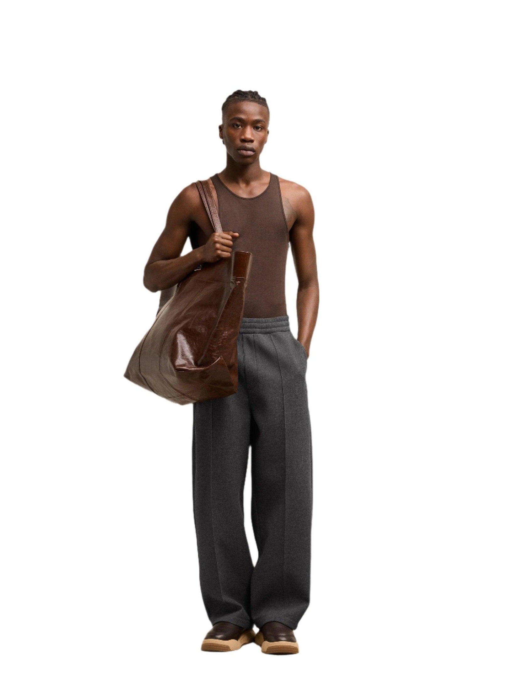 Ami pleated trousers pleated trousers in bonded wool viscose canvas.