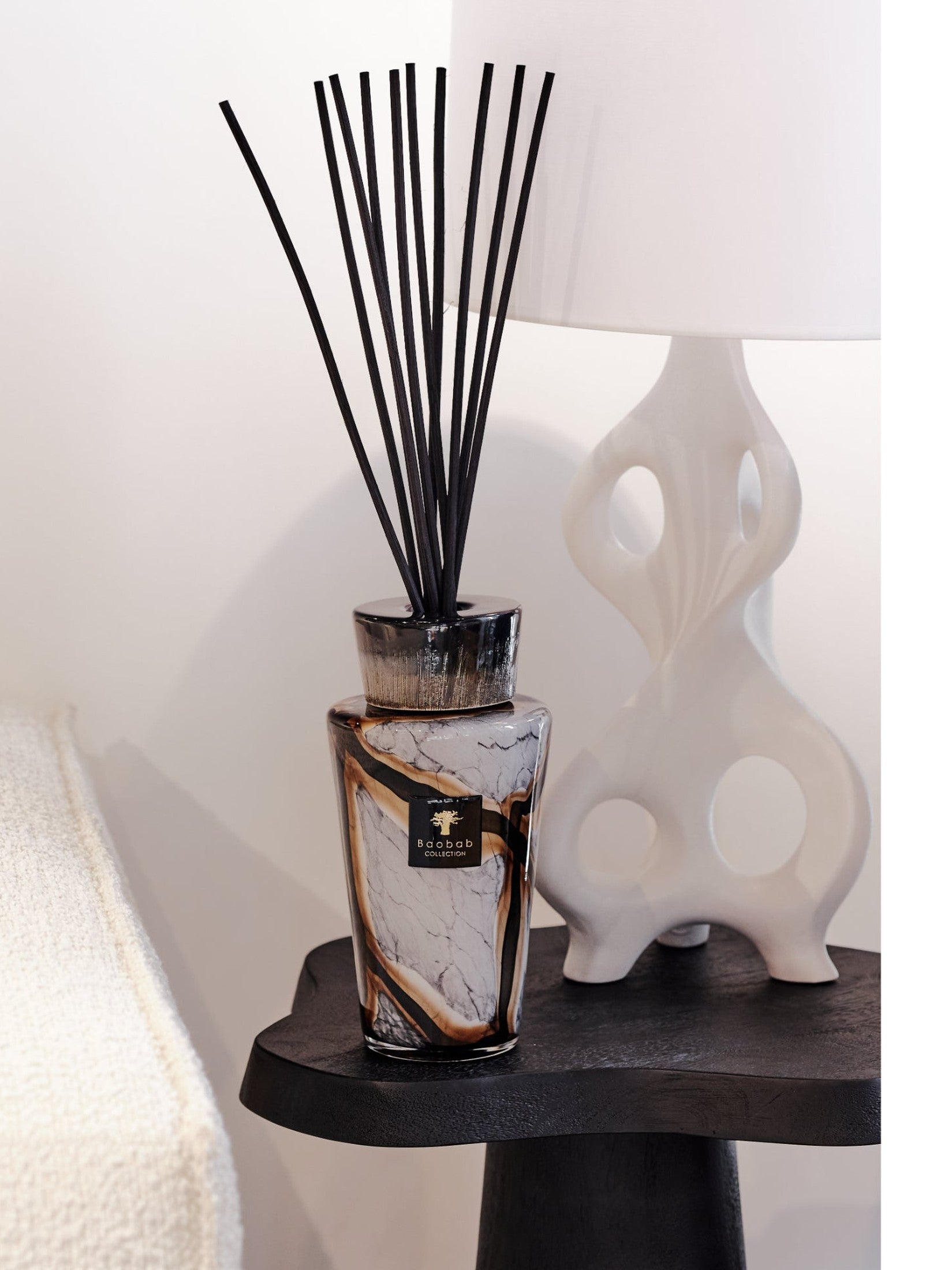 Totem 2L Stones Marble Luxury Bottle Diffuser Medium