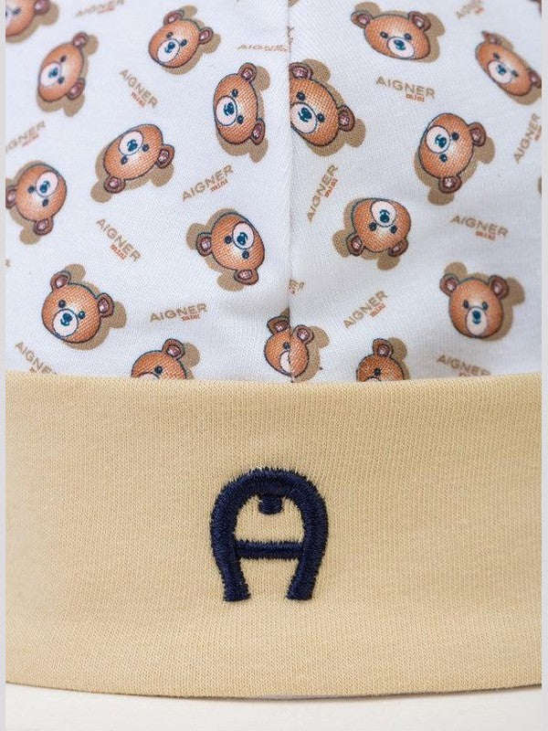 Cap pima cotton with stretch embrodiery