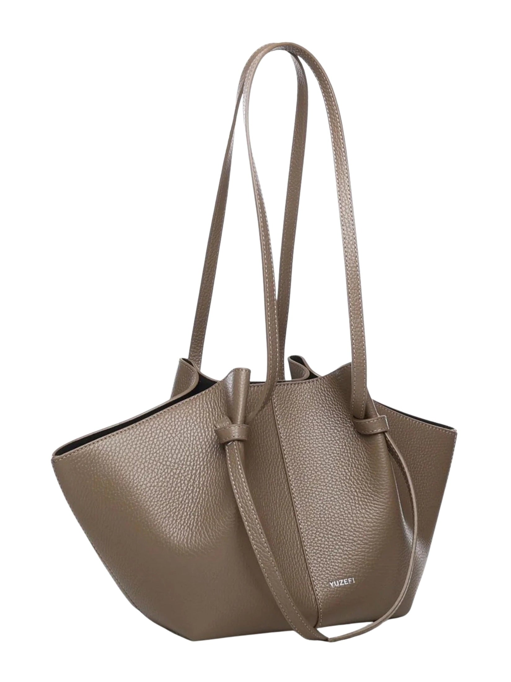 Mochi pebble grain leather