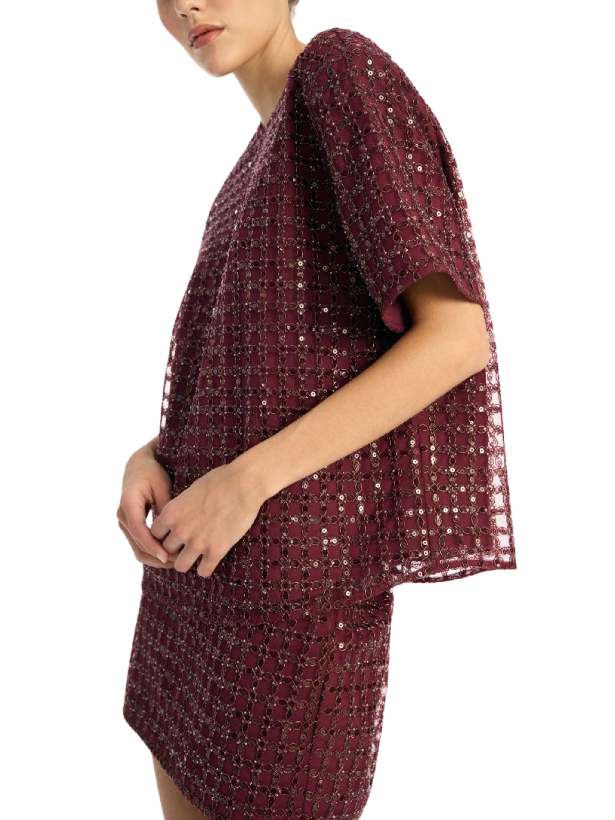 BEADED OVERSIZED TOP