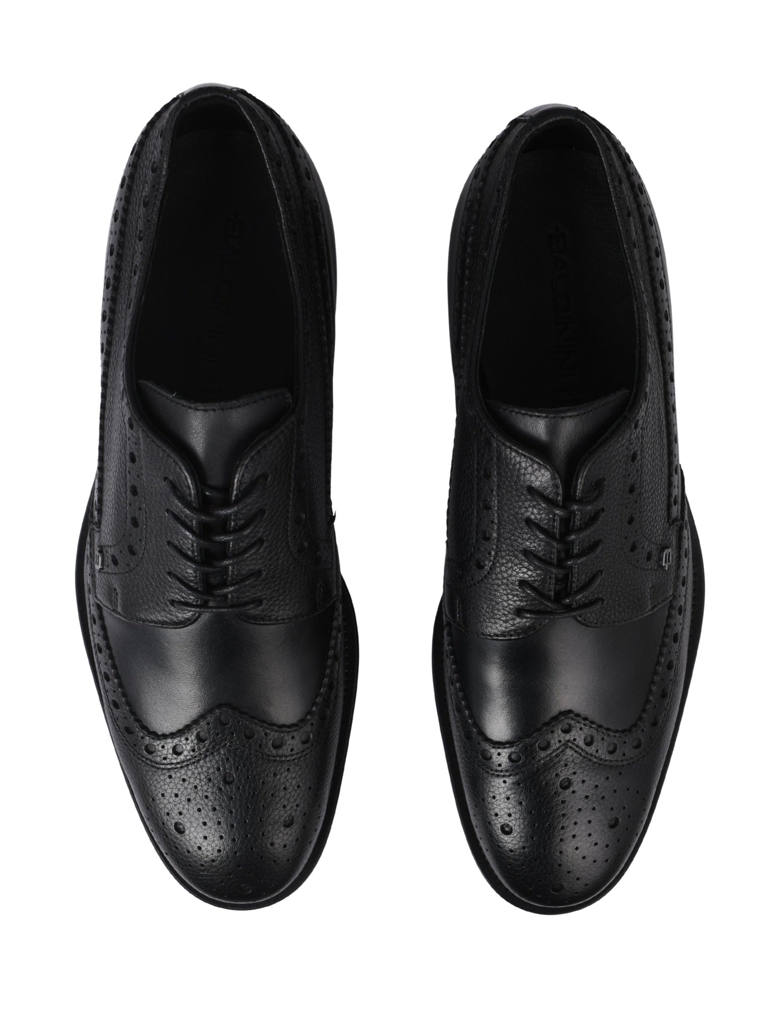 Black leather and tumbled leather lace-up shoe