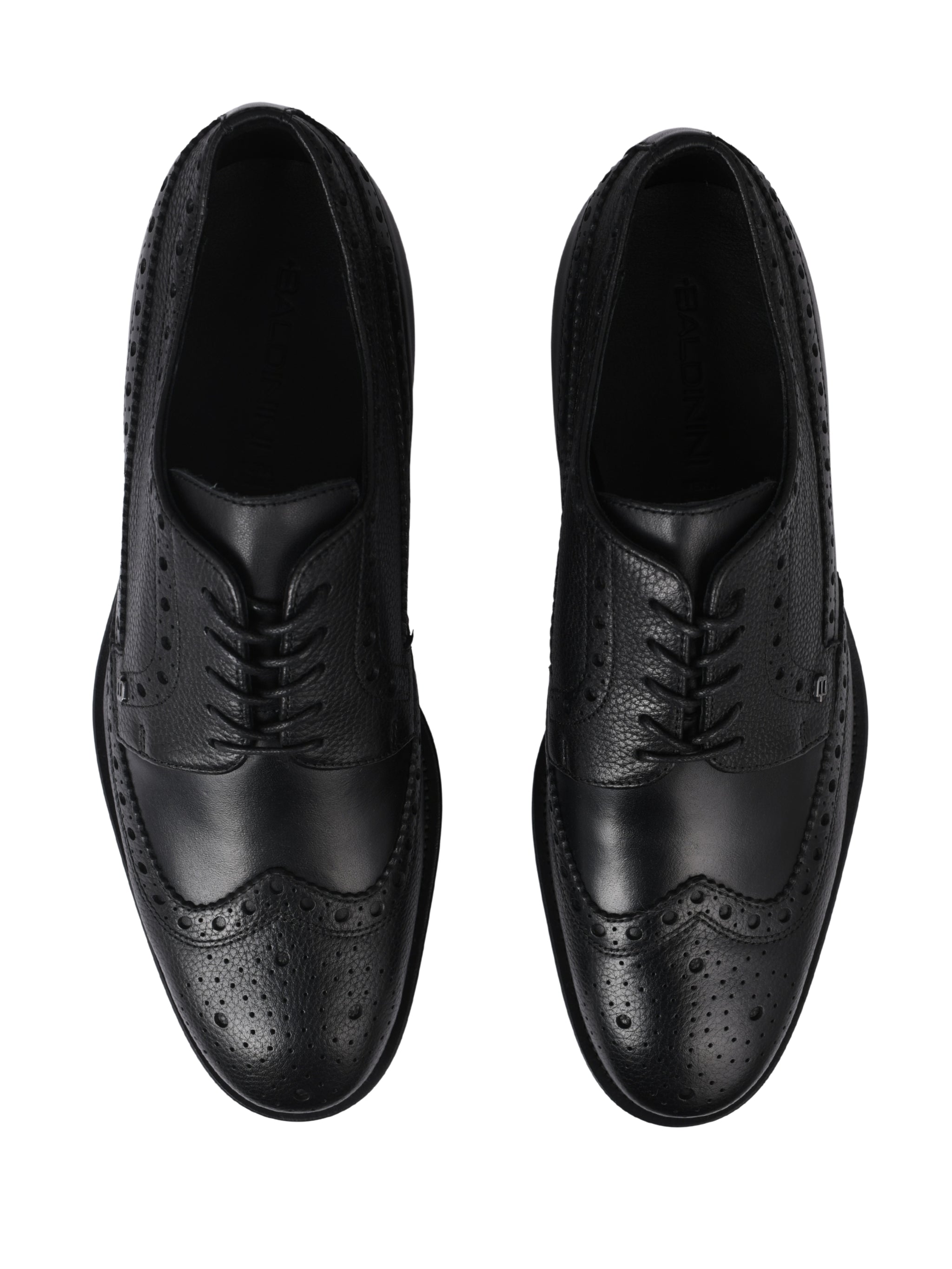 Black leather and tumbled leather lace-up shoe