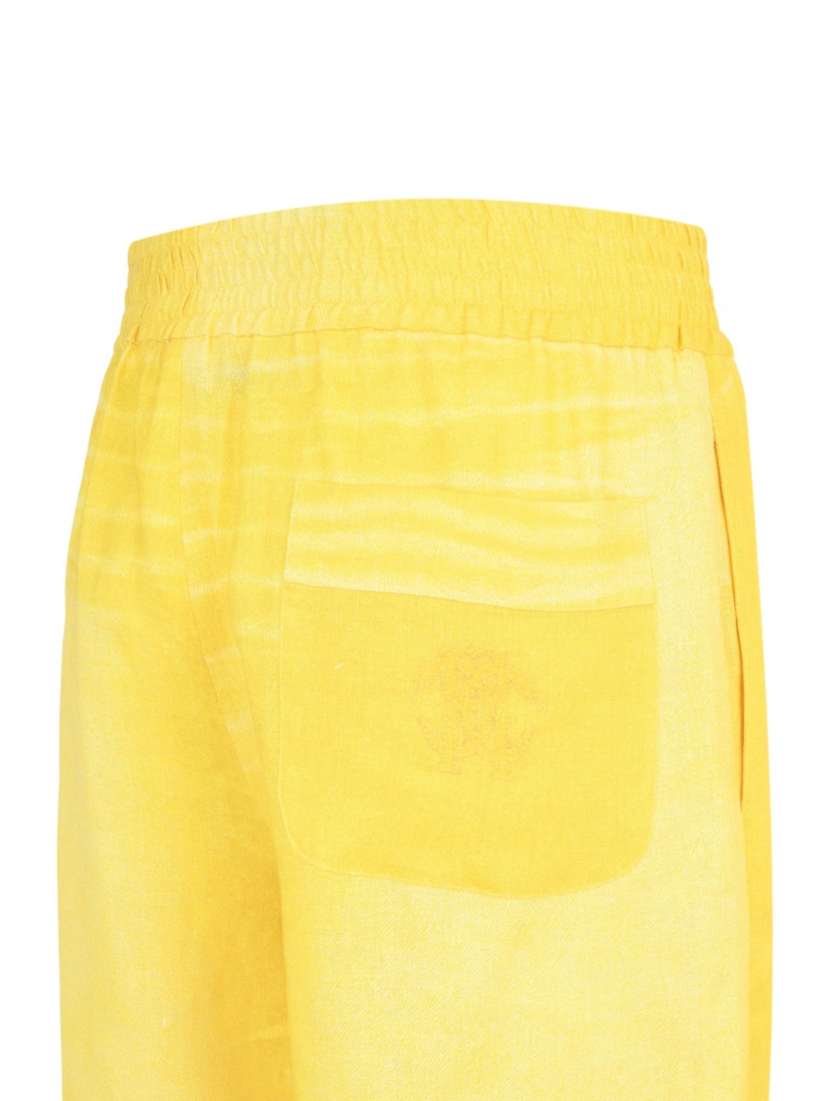 Elastic-waistband shorts