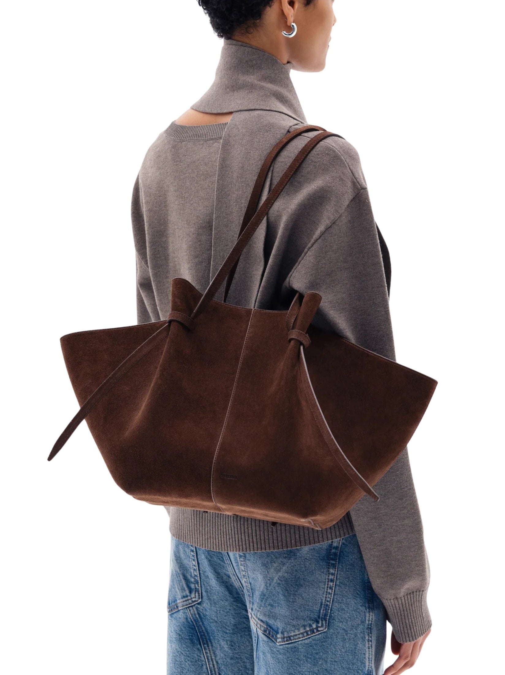 Large mochi suede chocolate