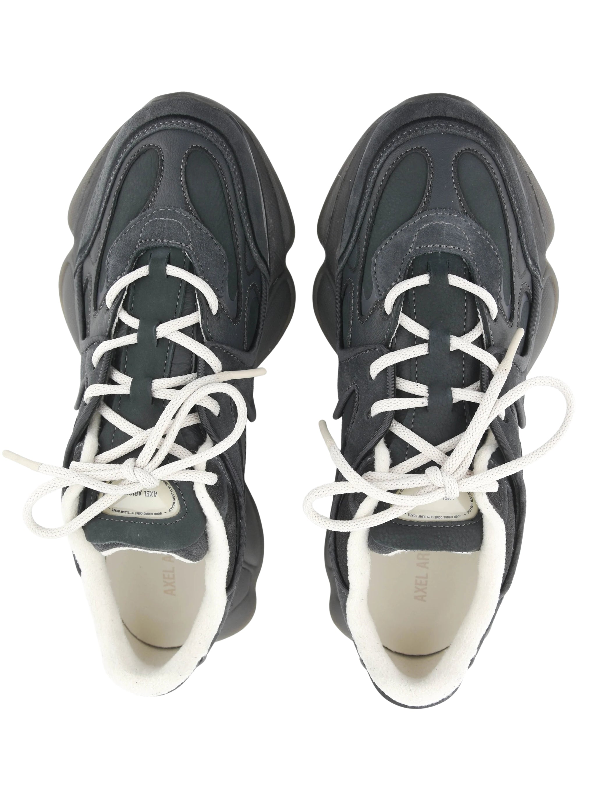 Eris sneaker