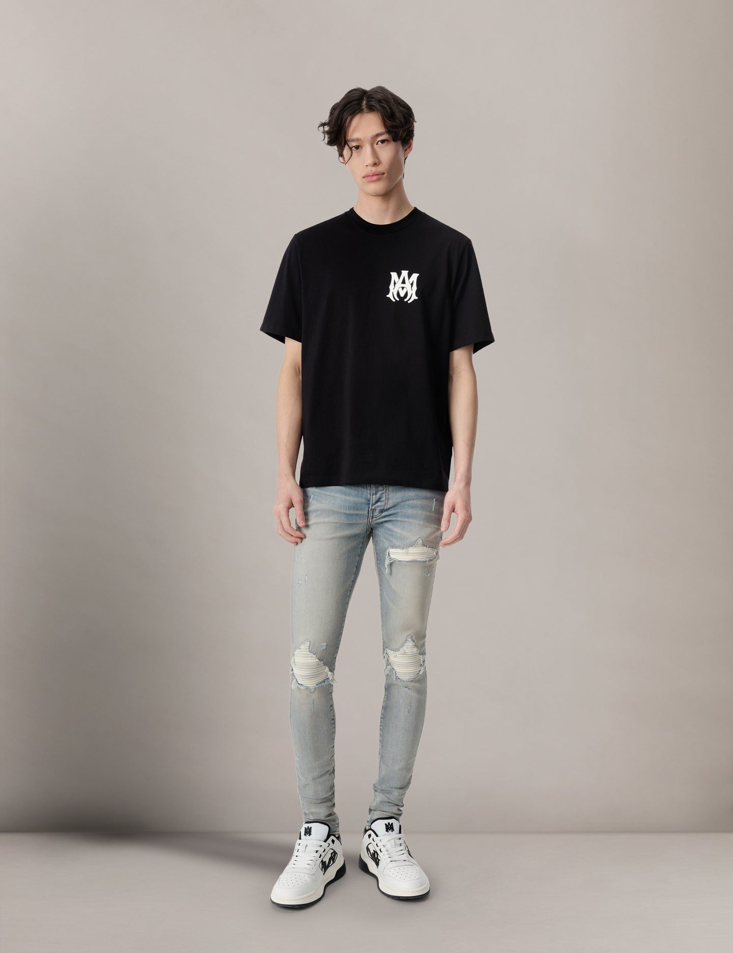 5_MENS_CORE_JERSEY_TOP_T-SHIRT_MA_20CORE_20LOGO_20TEE_AMJYTE1074-001_BLACK_2_9e6d584f5db24e3c83100d2c2d467a6b_8d0a8a96-f8f7-4539-947f-21b83d0588b6.jpg