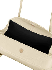 Oyster shoulder bag pebble grain leather