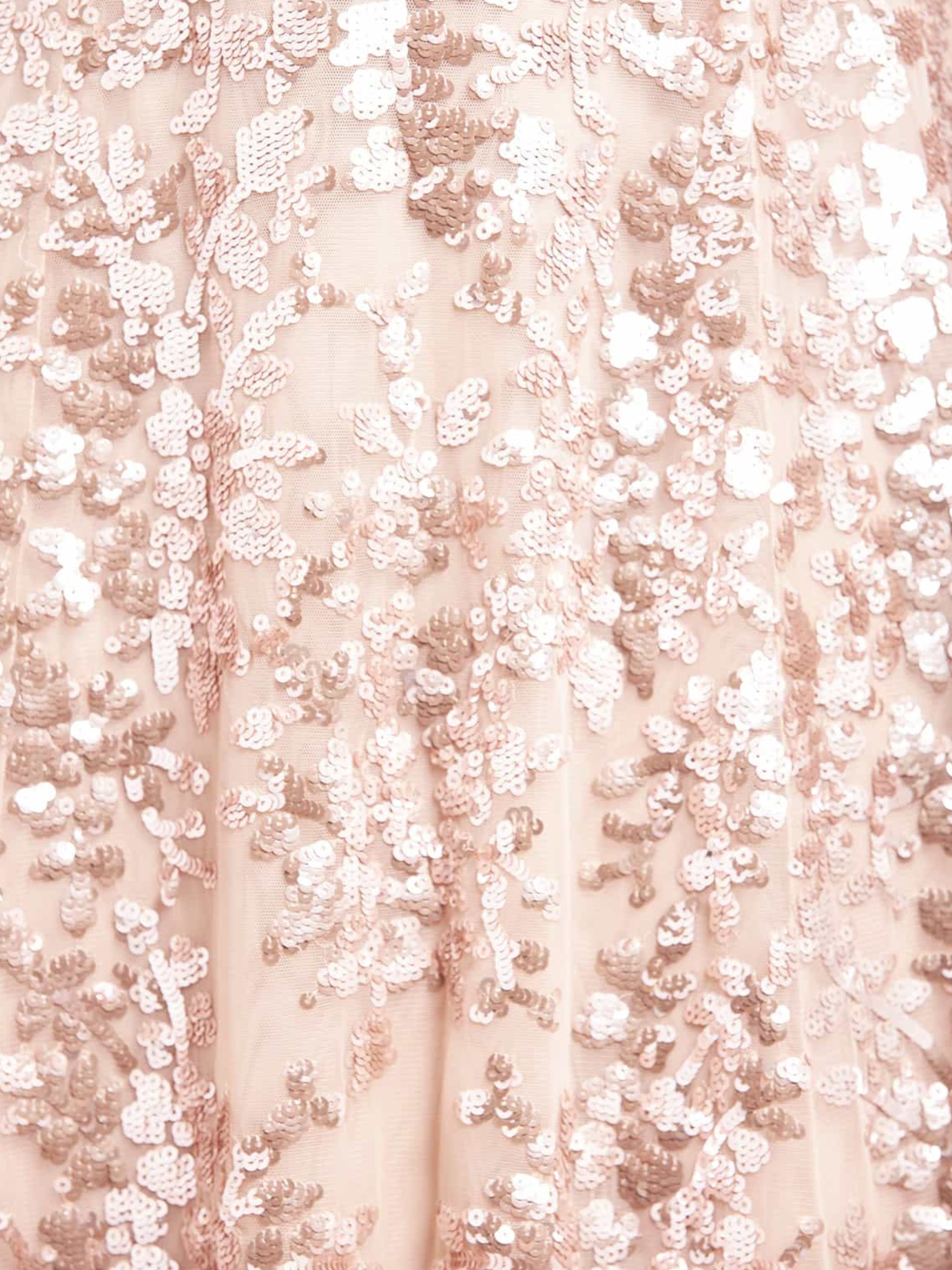 ROSANNA LATTICE ROUND NECK GOWN