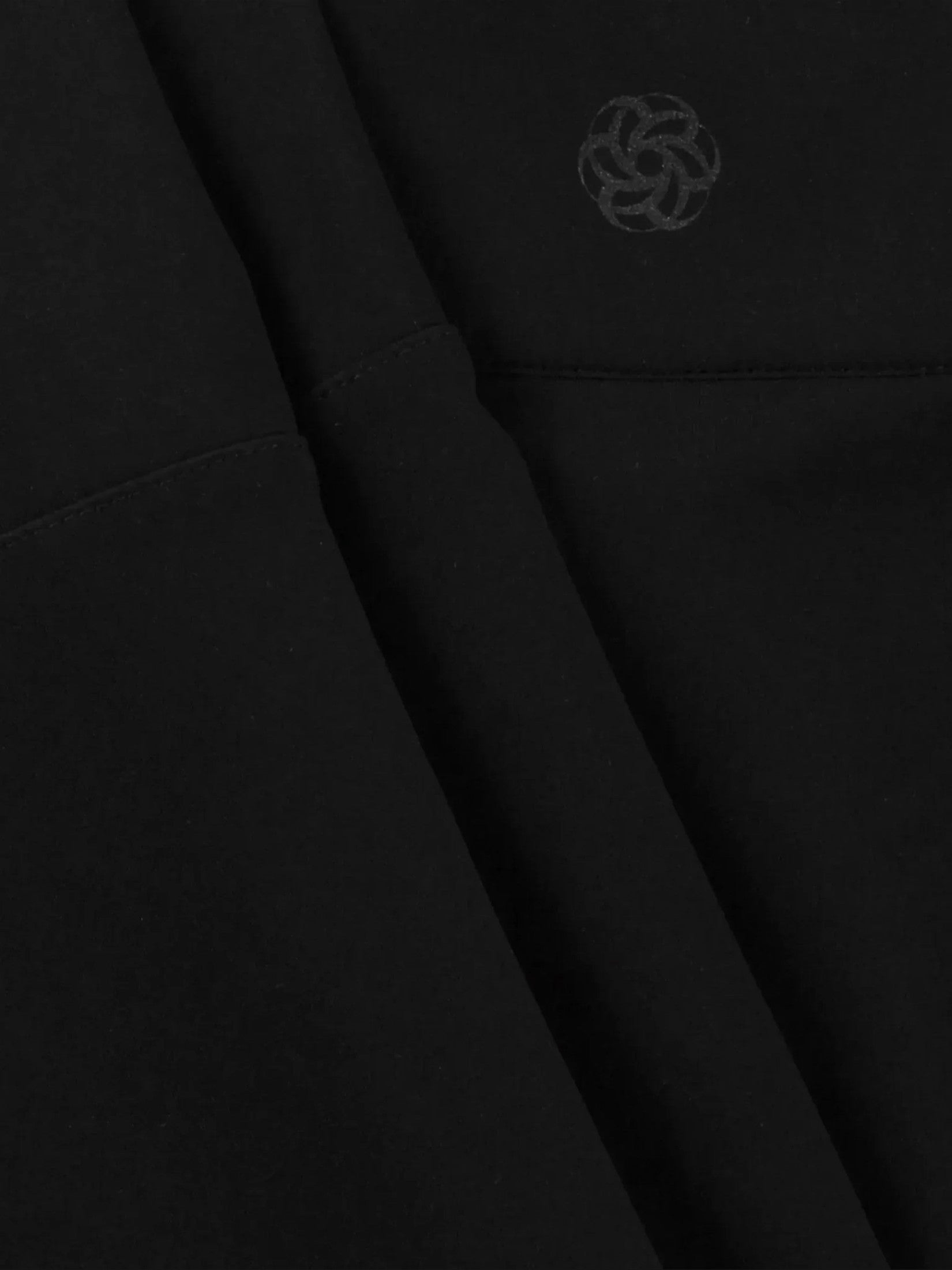 Sculpting jacket