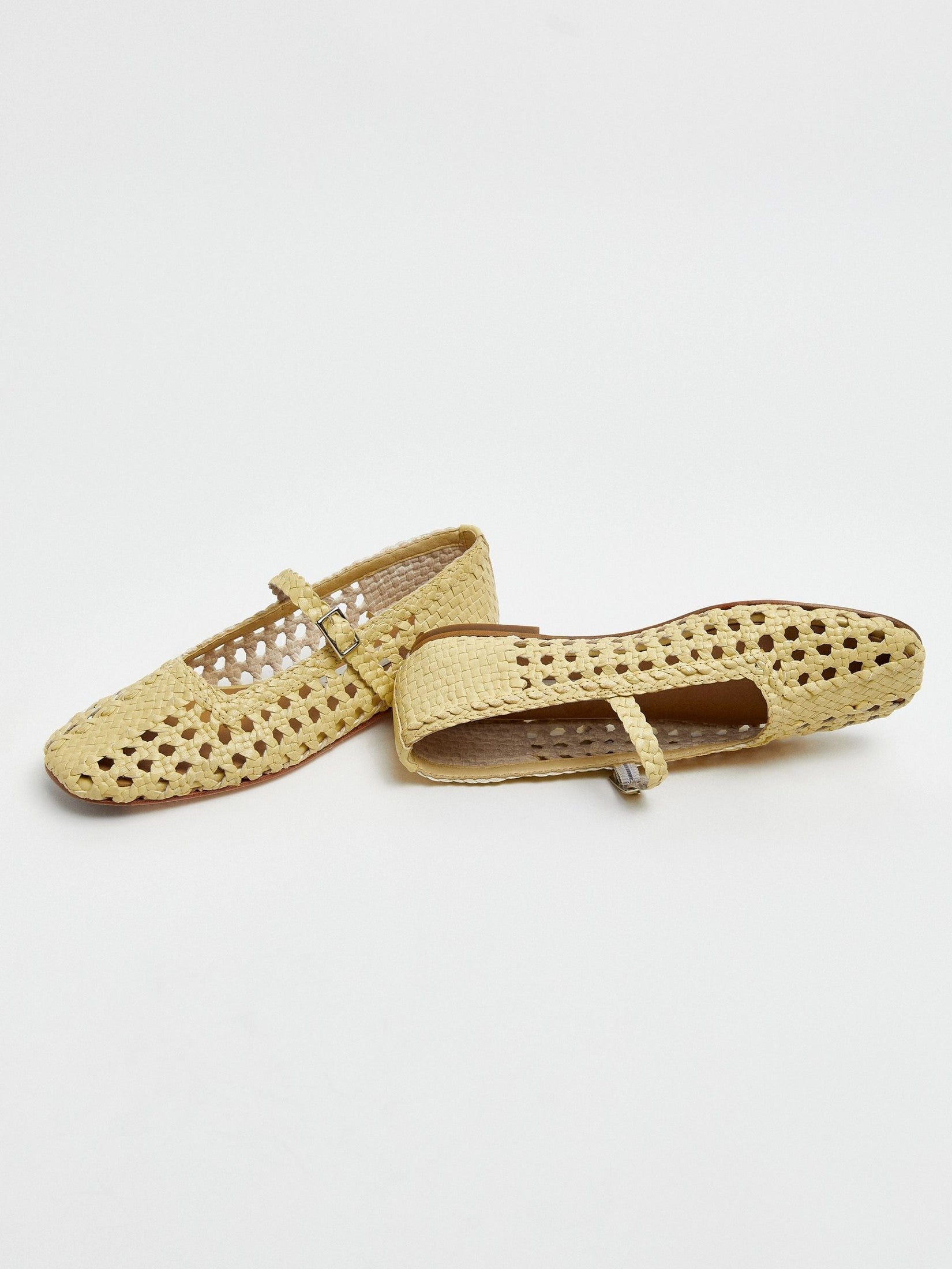 Yeida butter ballerinas