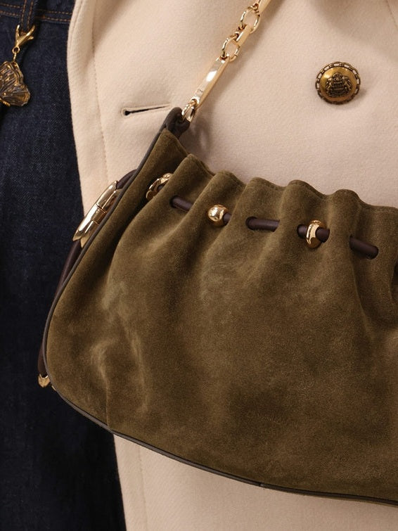 Halcyon clutch