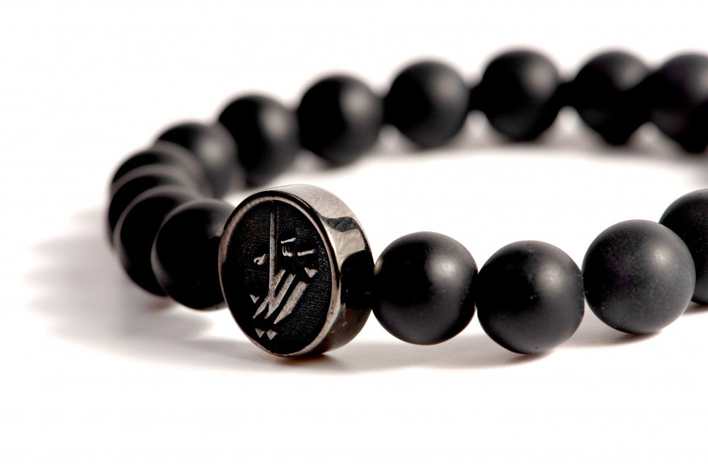 Onyx stone bracelet with silver