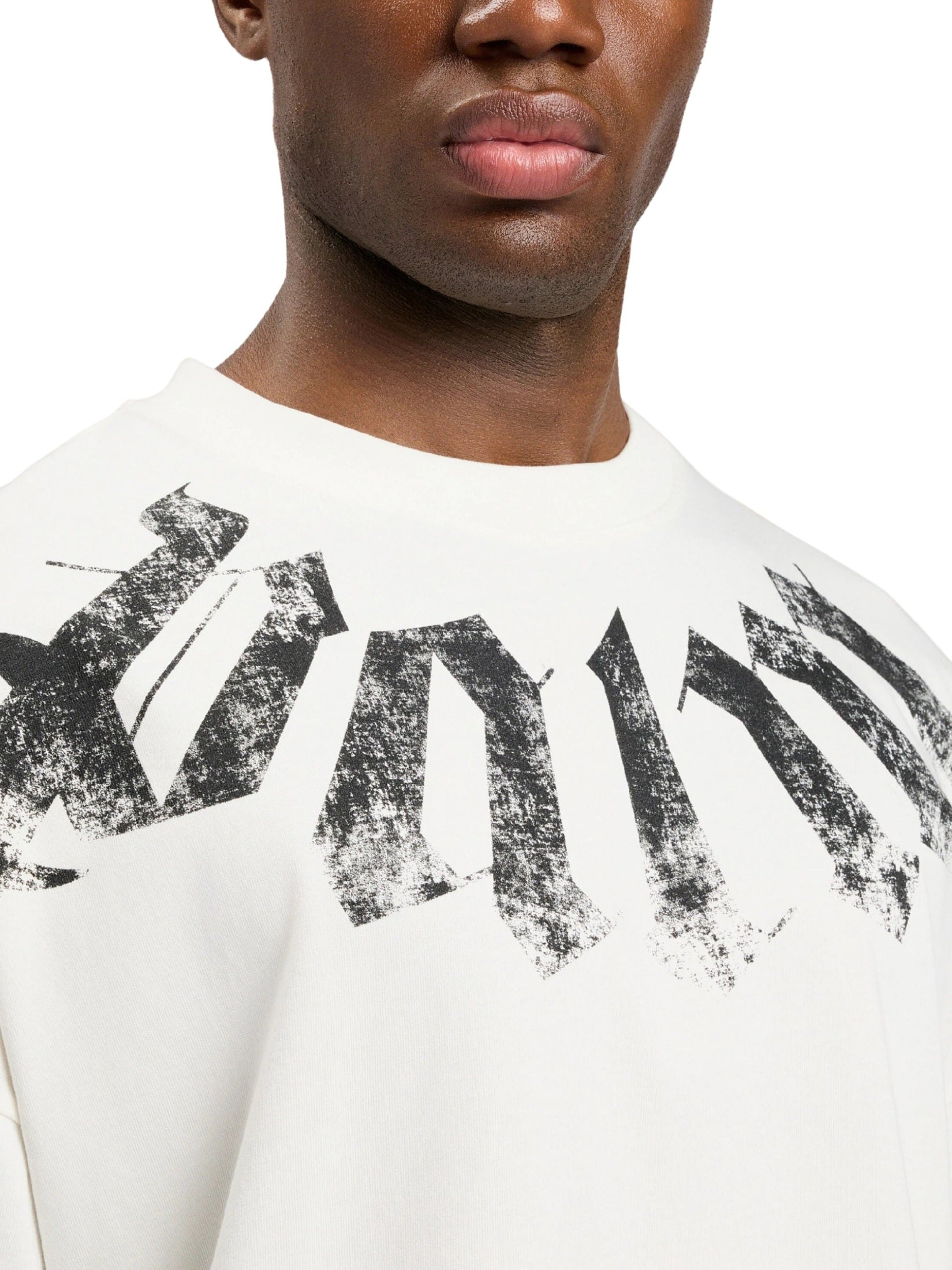 Big neck logo loose t-shirt