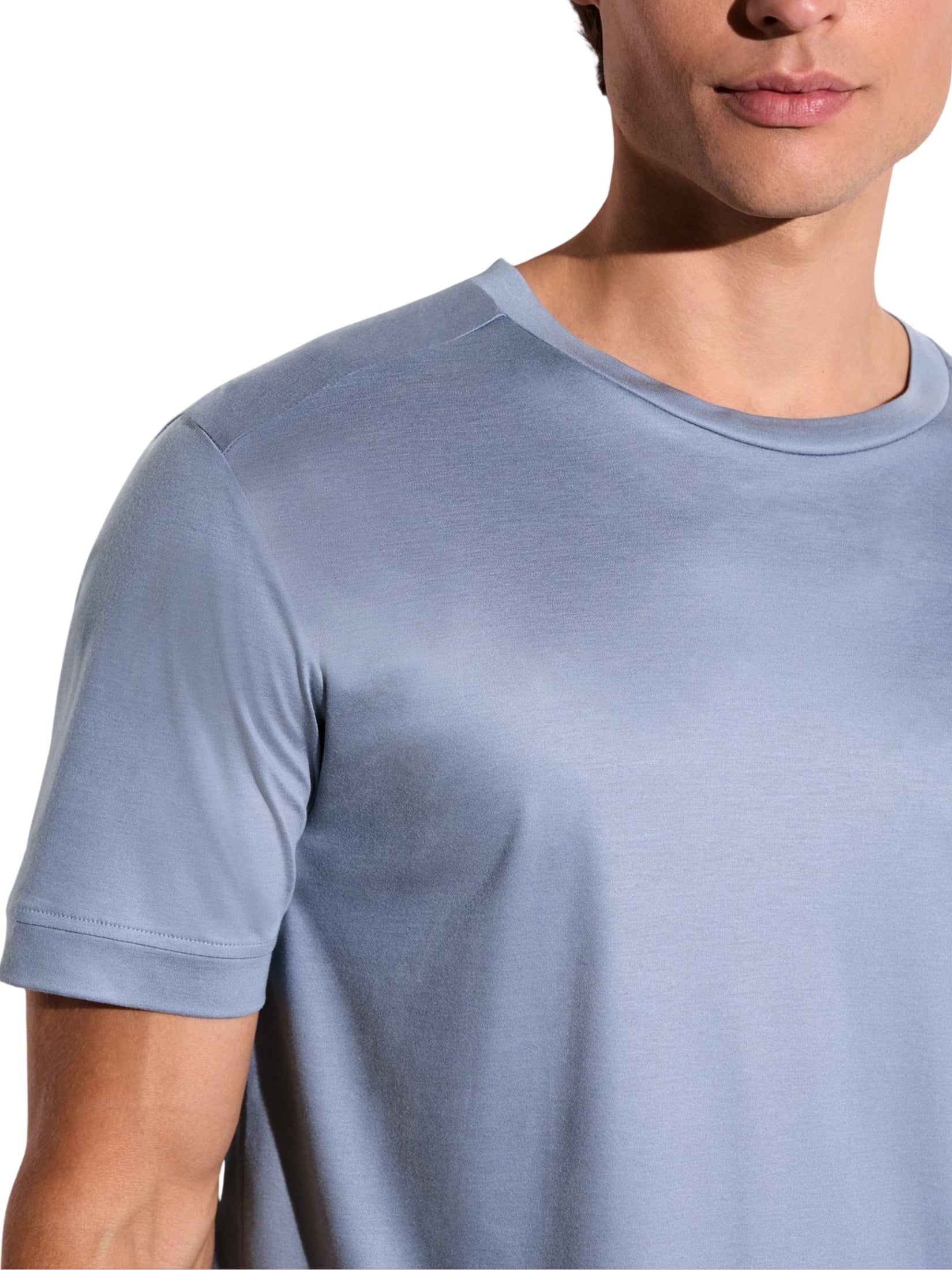 Sustainable Luxury T-shirt short sleeve