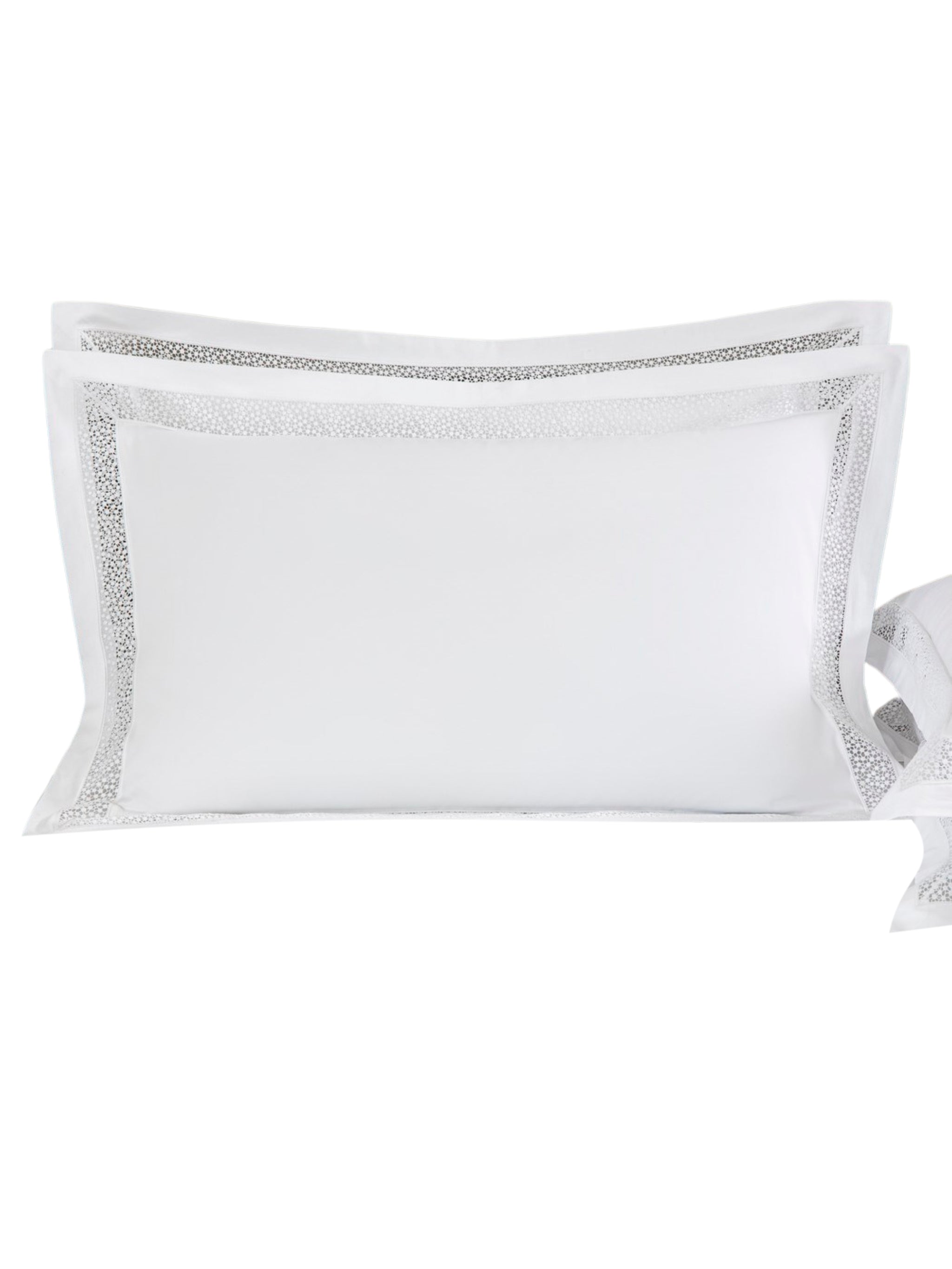 Forever lace sham 4b