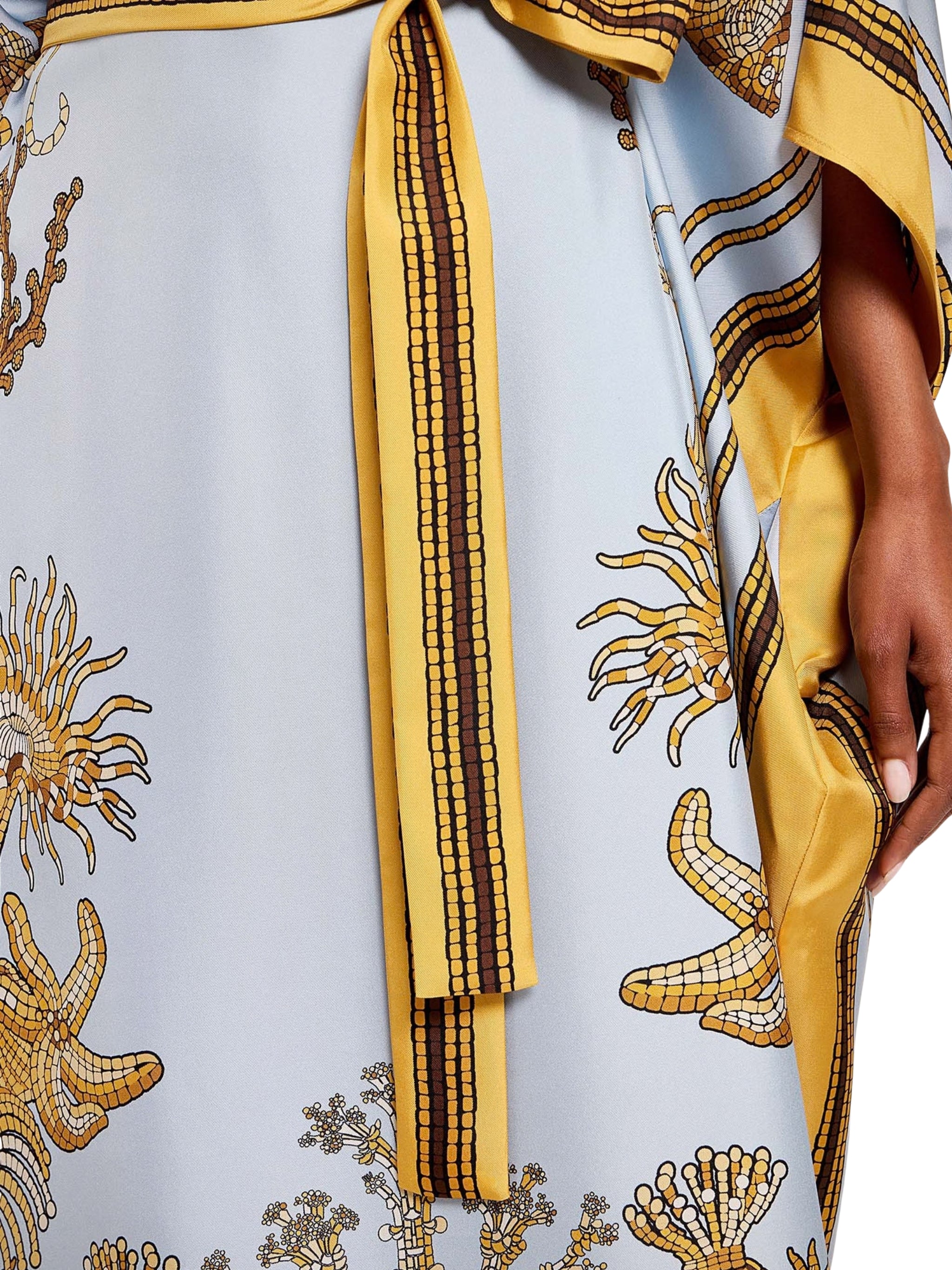Square kaftan