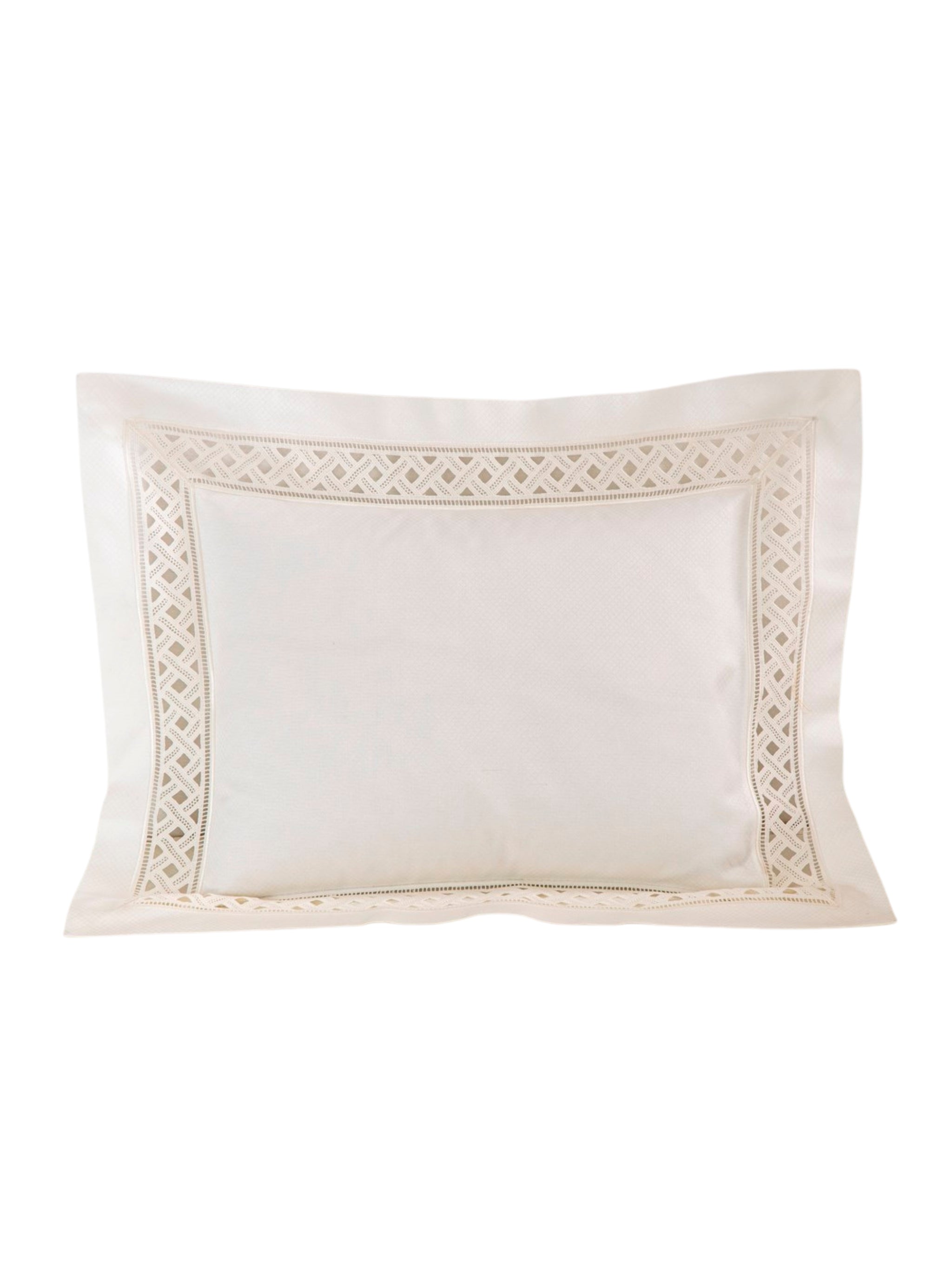 Lozenge lace duvet cover