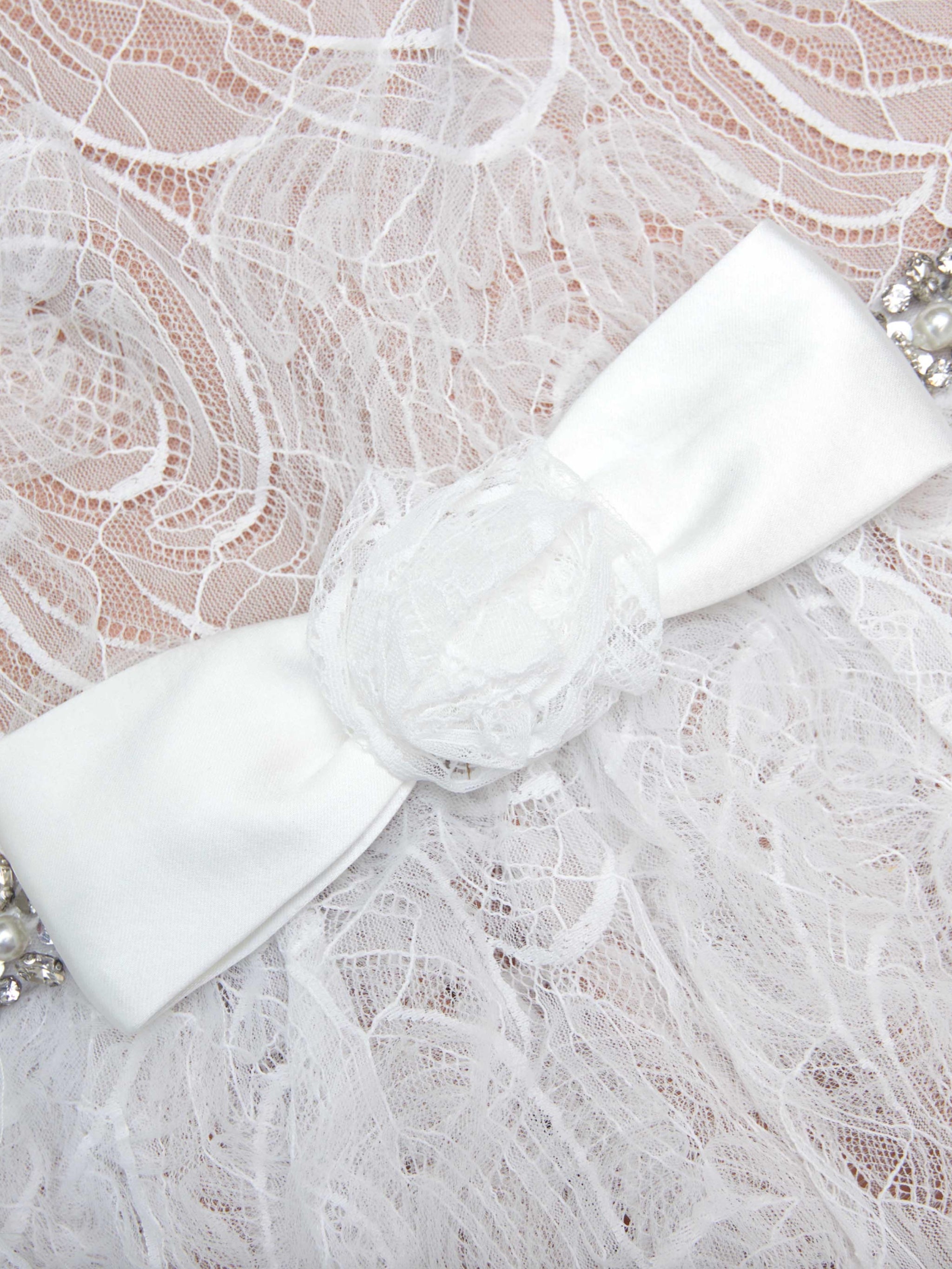 WHITE TULLE LACE MAXI DRESS