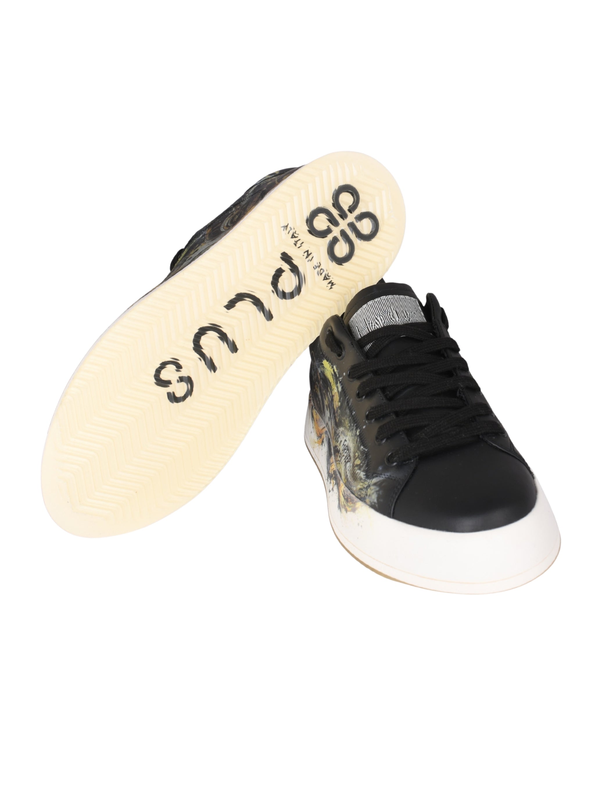 Sneaker contact headphones