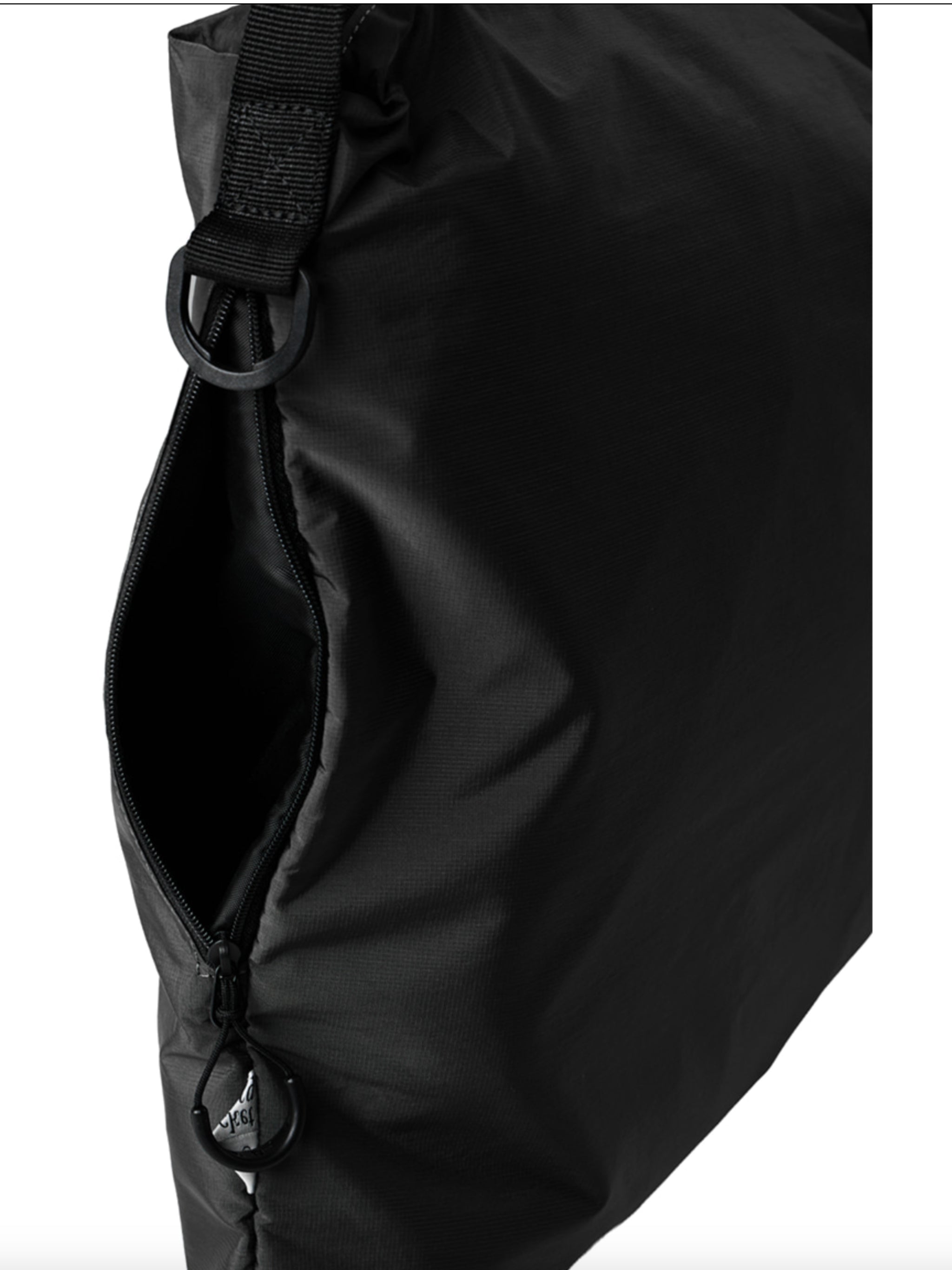 CITY UTILITY SHOULDER BAG