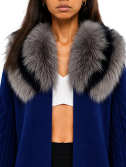 The collar jacket with cable sleeves