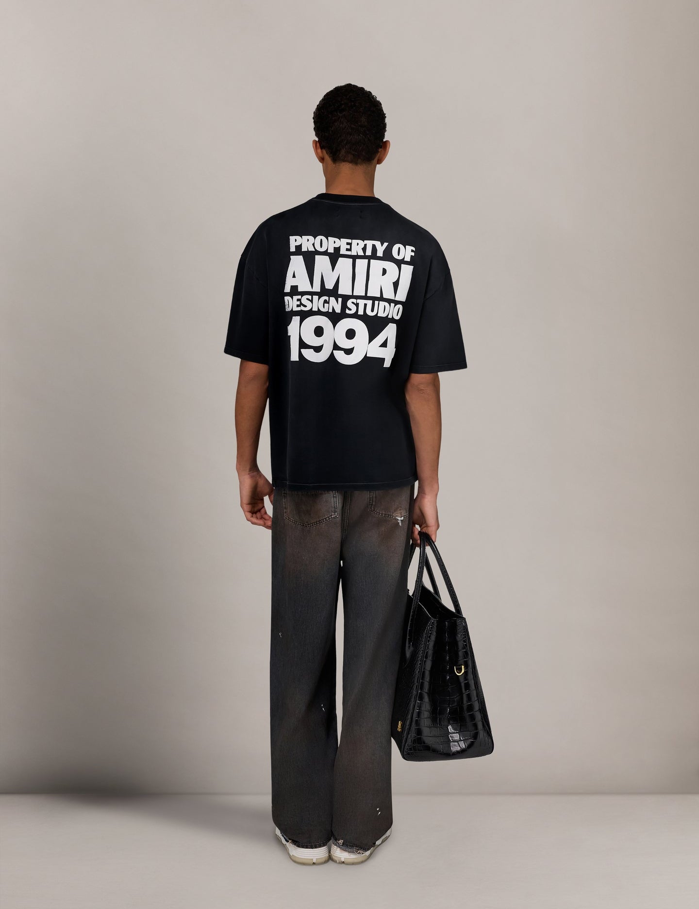 74_PF26_MEN_RTW_Tops_Jerseywear_Tee_AMTOJR1160-001_AMIRI_201994_20OS_20TEE_Black_4_958728e106ef410ca565f82d1a57da6b.jpg