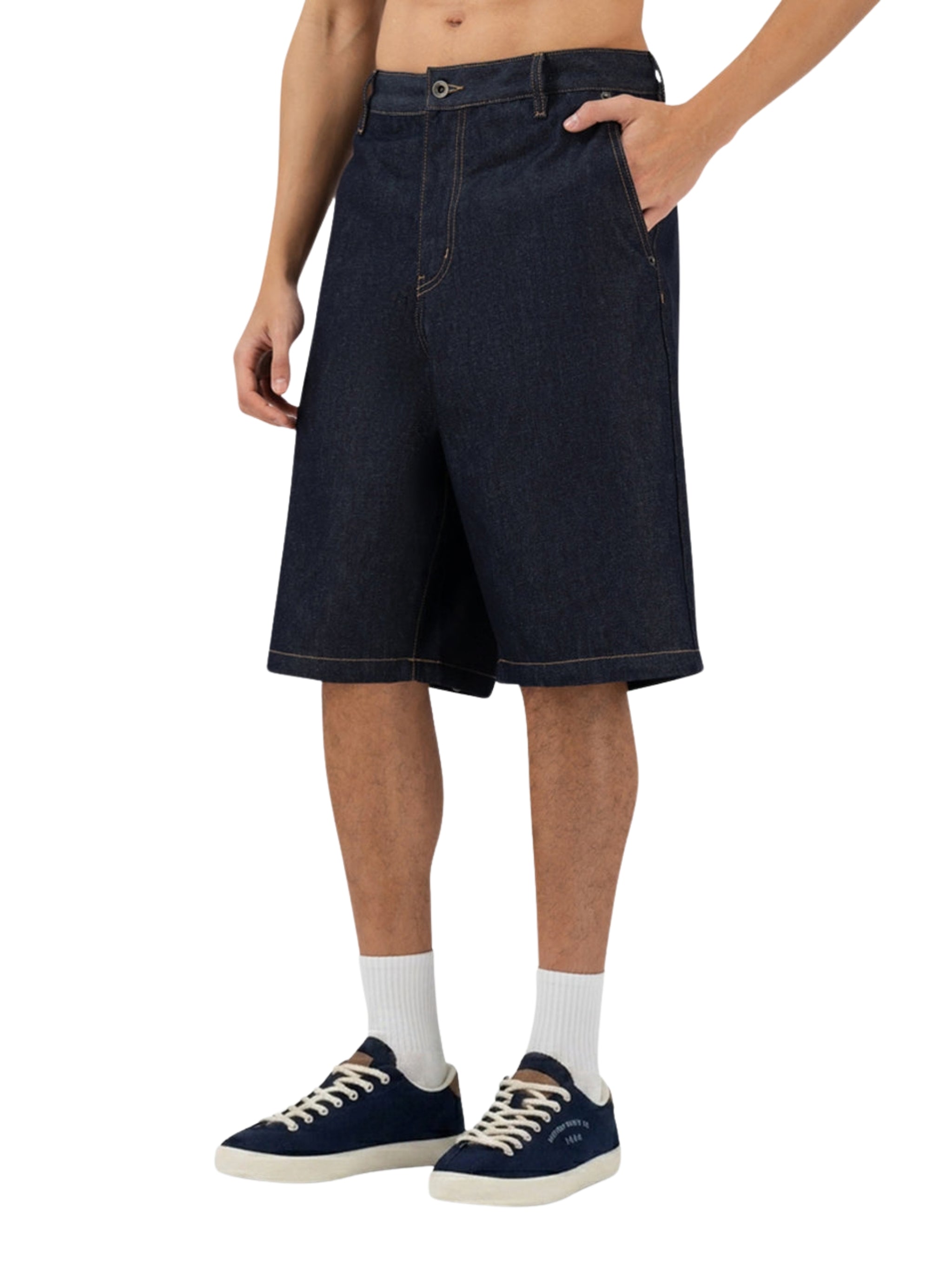 The stitched denim shorts