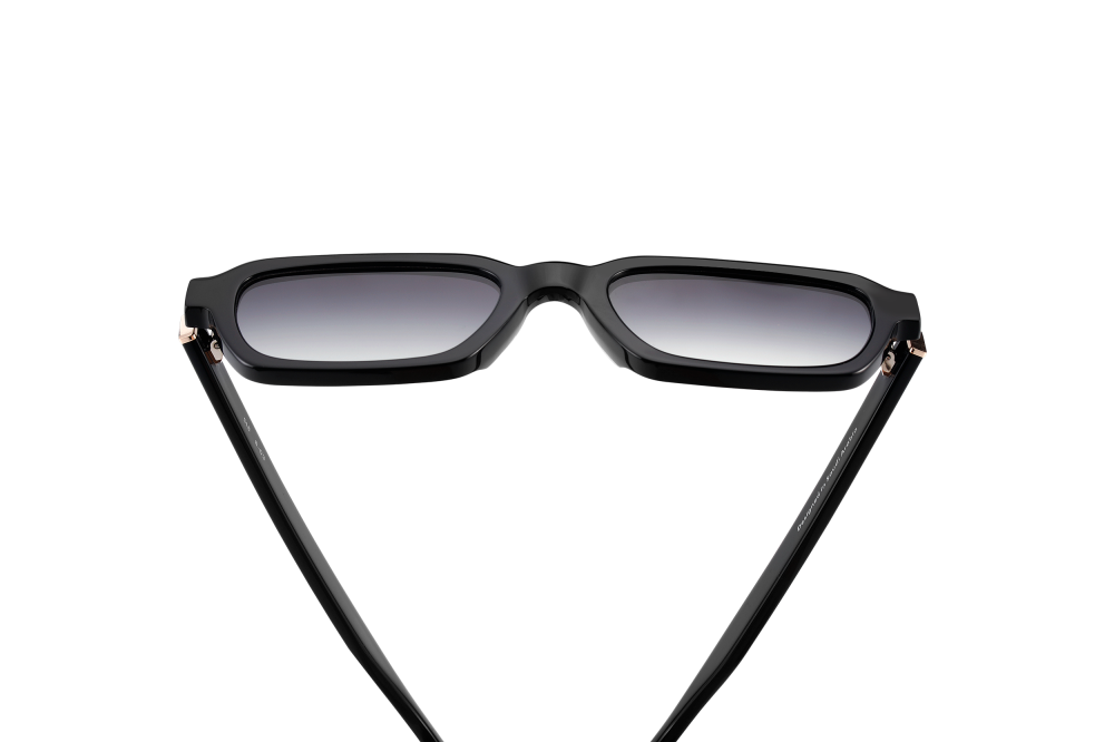 Si8 Gradient Polarized Sunglasses in Black