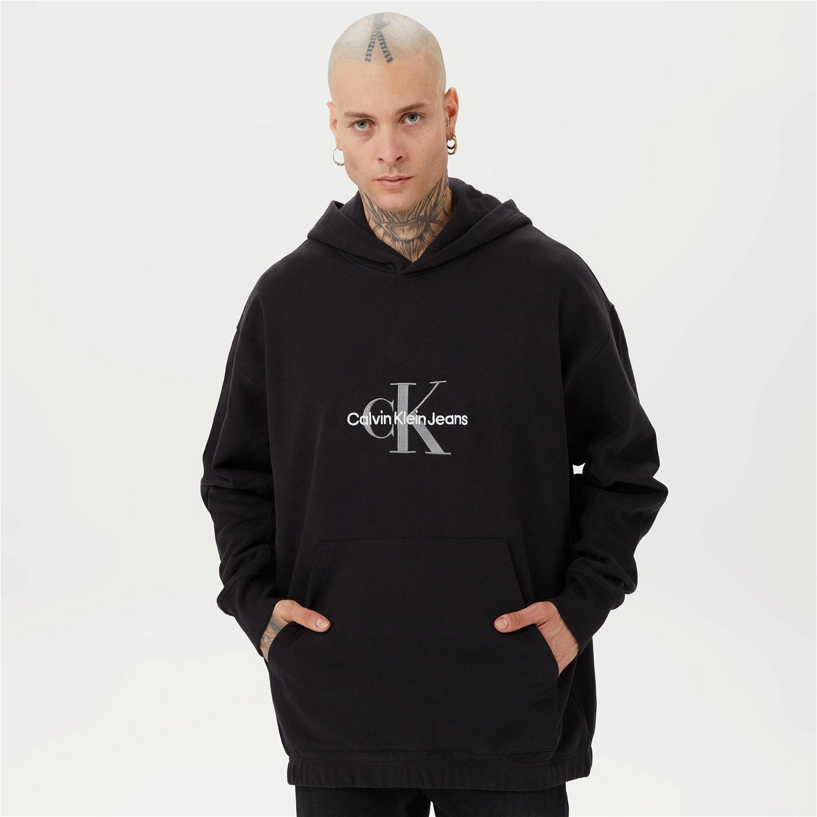 ARCHIVAL MONOLOGO HO