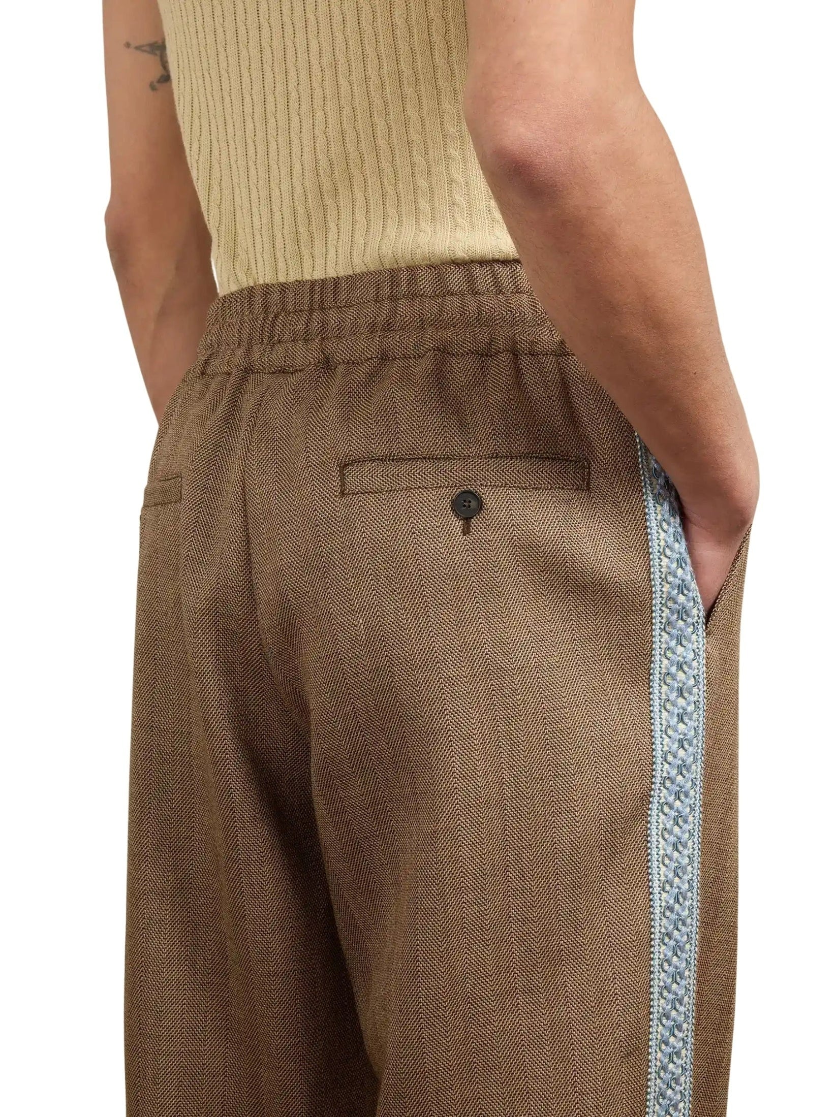 Le pantalon chevron