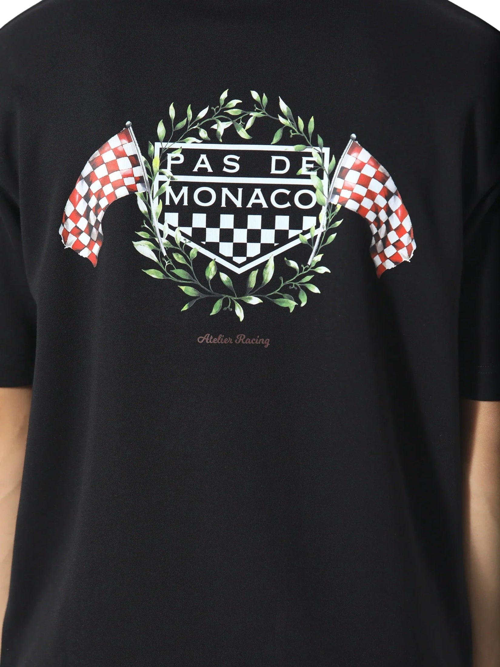 La race t-shirt