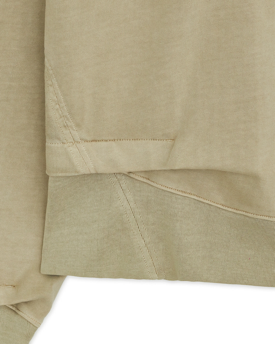 Slit buttoned pullover