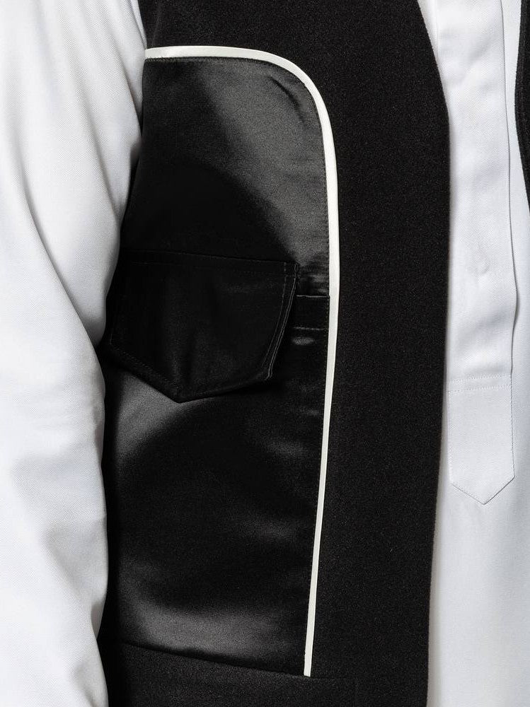 V-line black vest