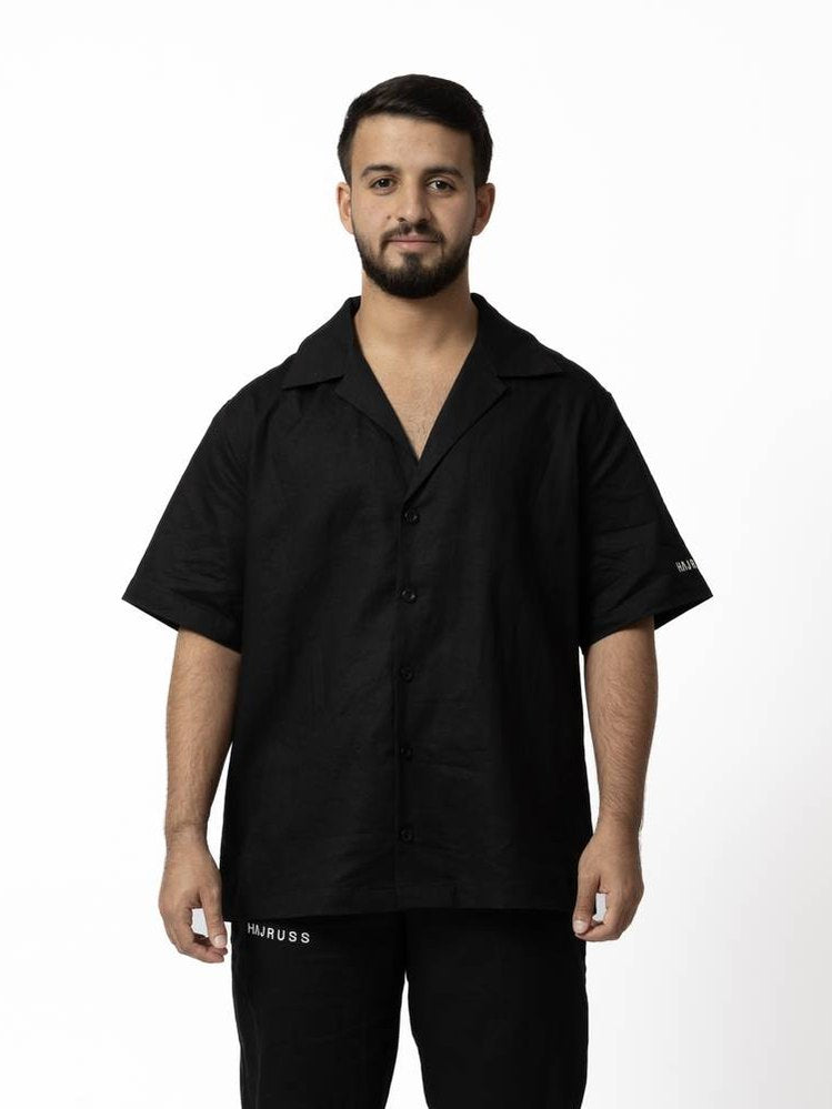 Black short sleeve shirt