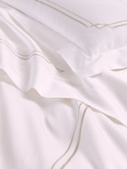 Layering embroidery bedset 2/20x28