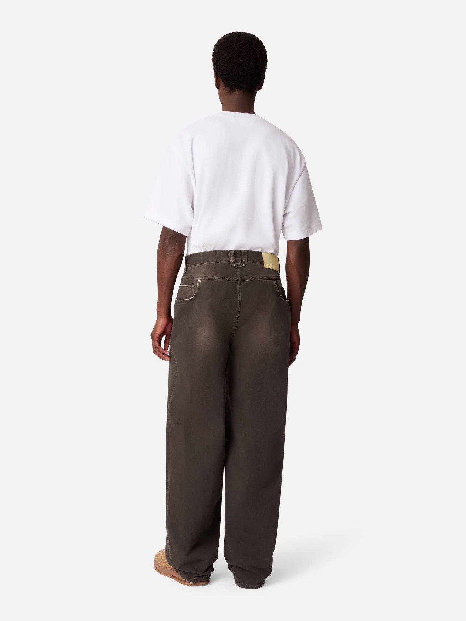 Invert relaxed jeans