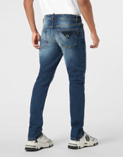 SUPER STRAIGHT CUT JEANS GREATNESS