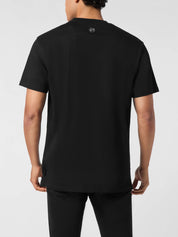 Round neck t-shirt greatness
