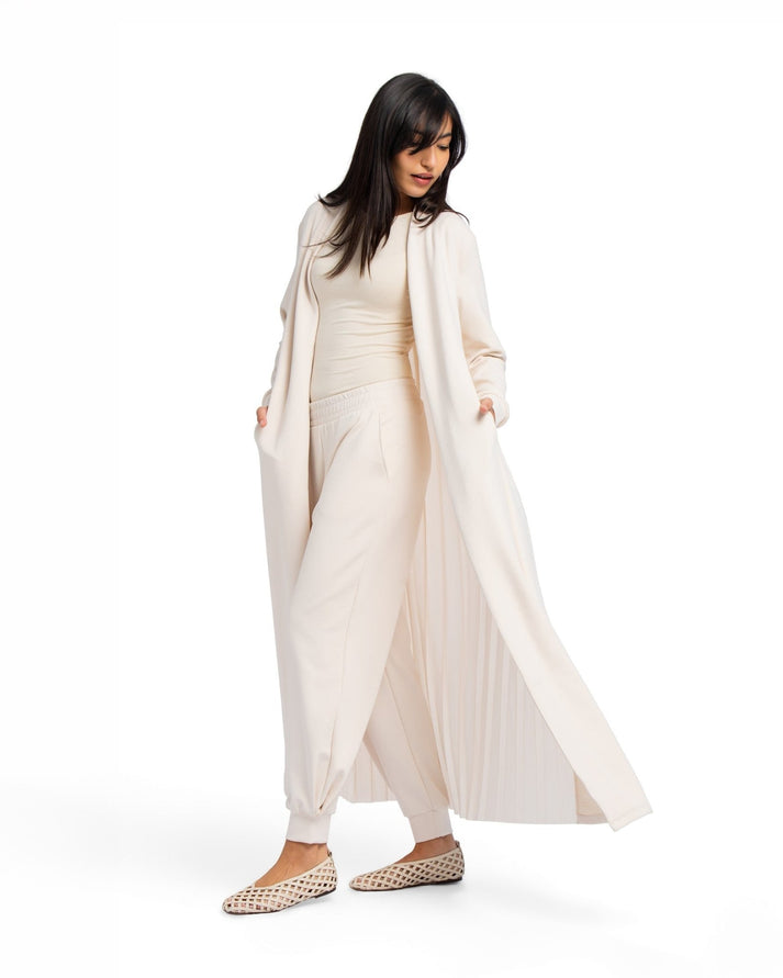Pleated abaya