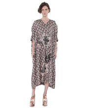 ASA TWILL SILK PRINT OPENED SLEEVE MIDI DRESS WITH TWILL SILK PRINT
EMBROIDERY APPLIQUÉ