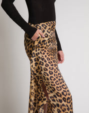 Silk long skirt with leopard print