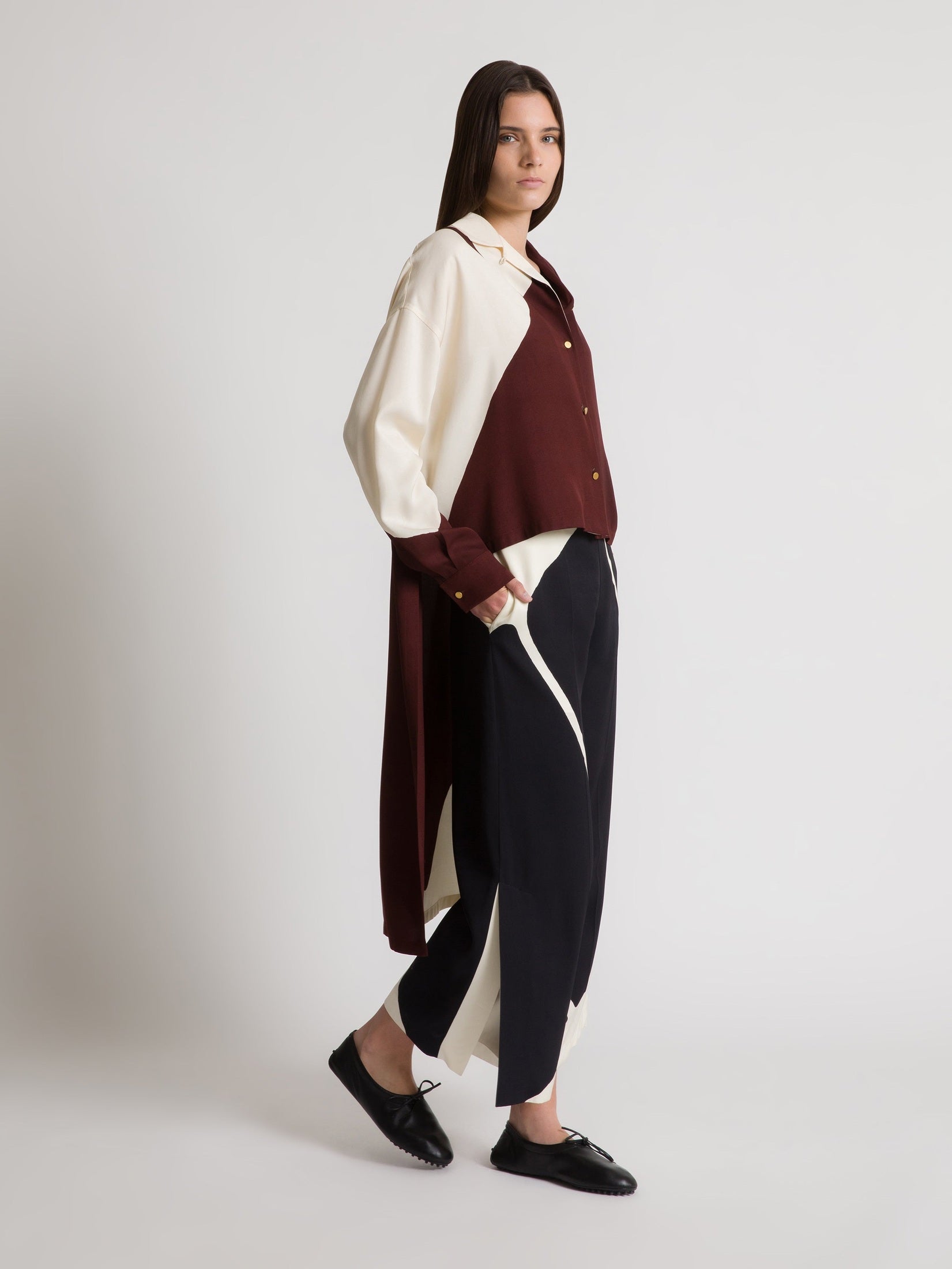 Viscose twill trousers with graphic print