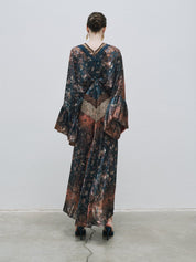 Patterned kimono dress with lace detail