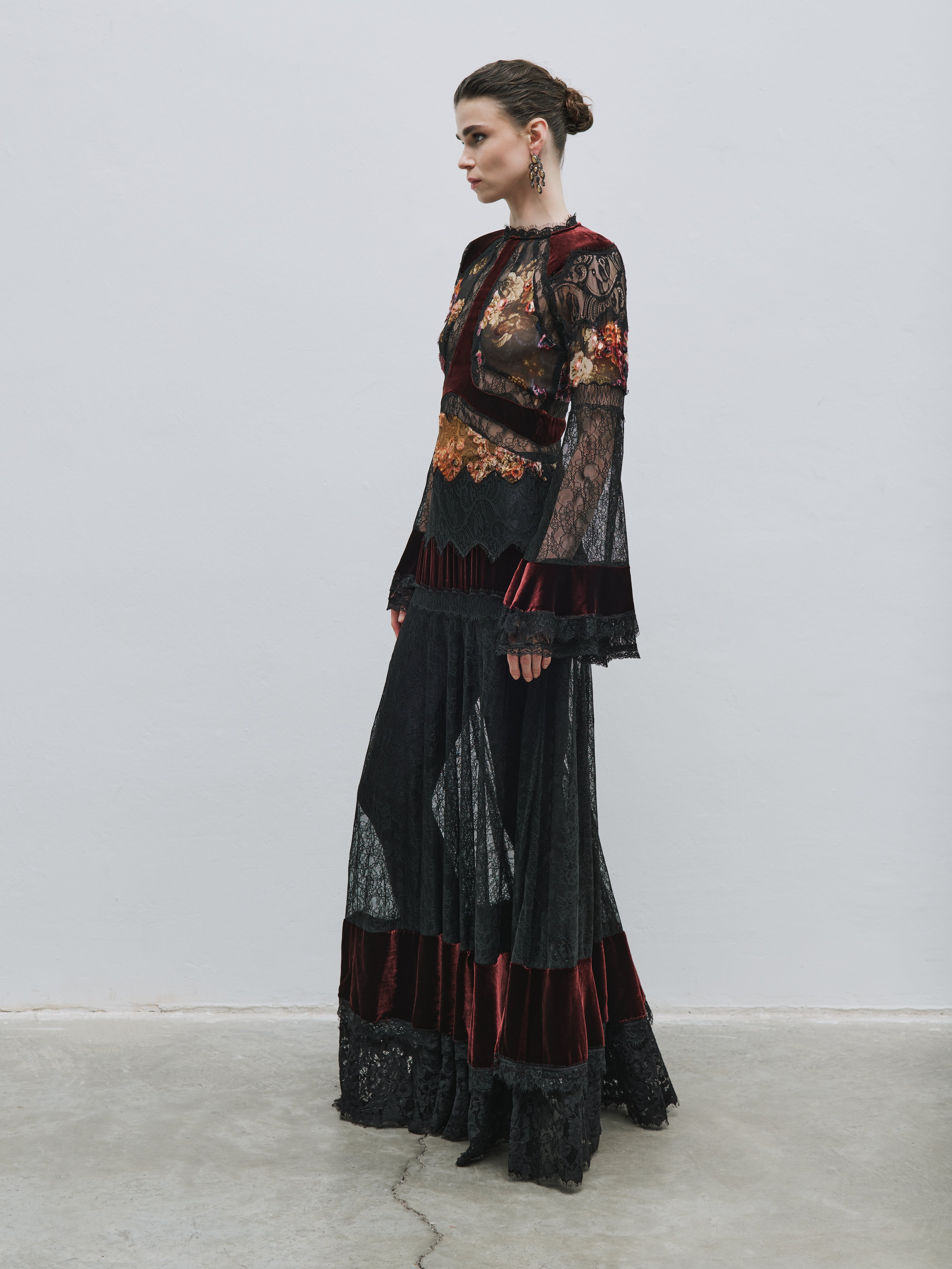 Floral pattern silk burnout velvet dress