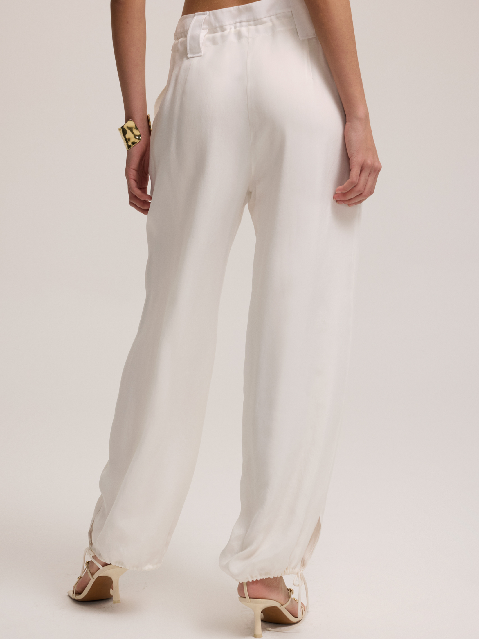Drawstring trousers