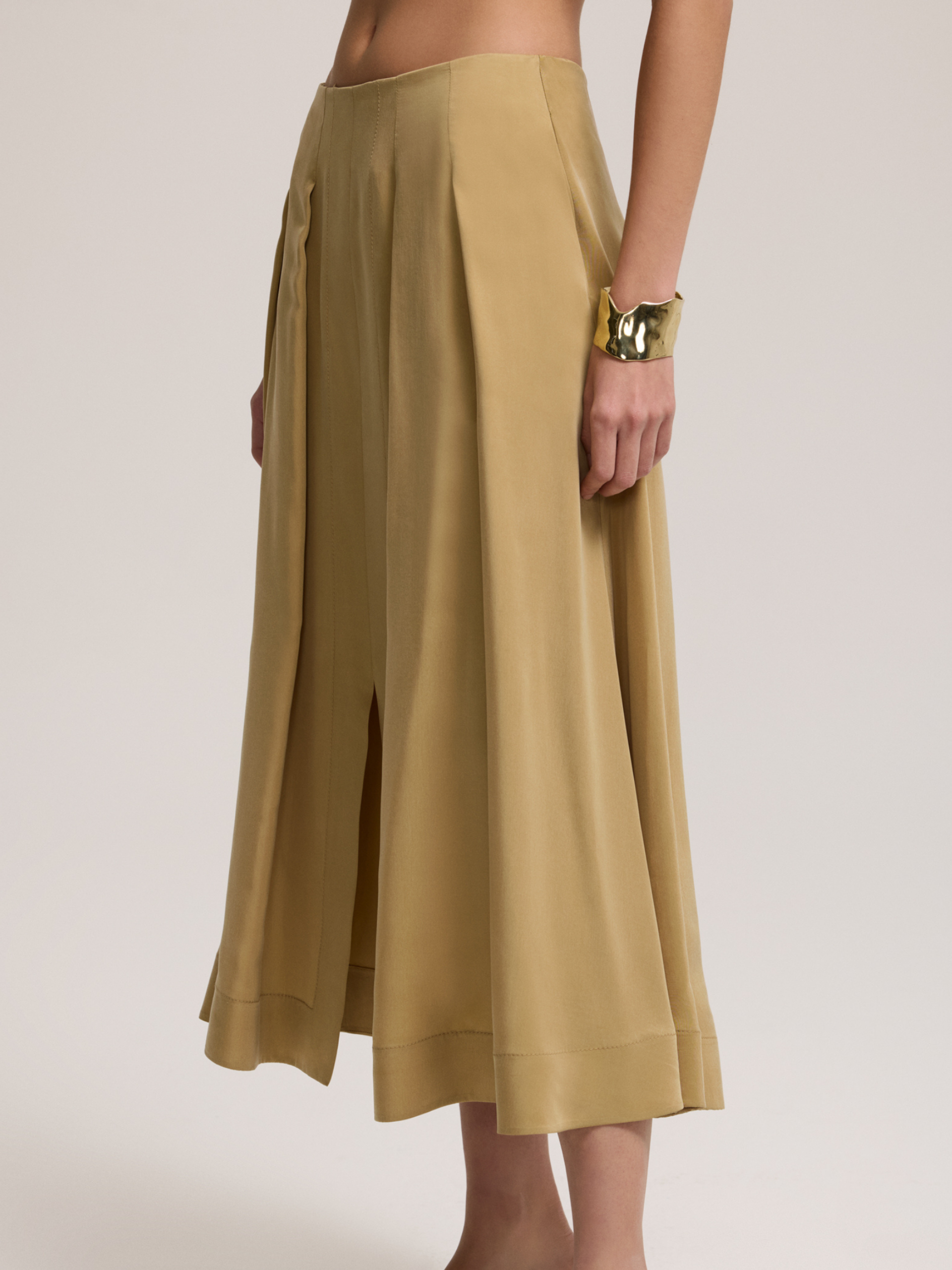 KHAKI BELL SKIRT